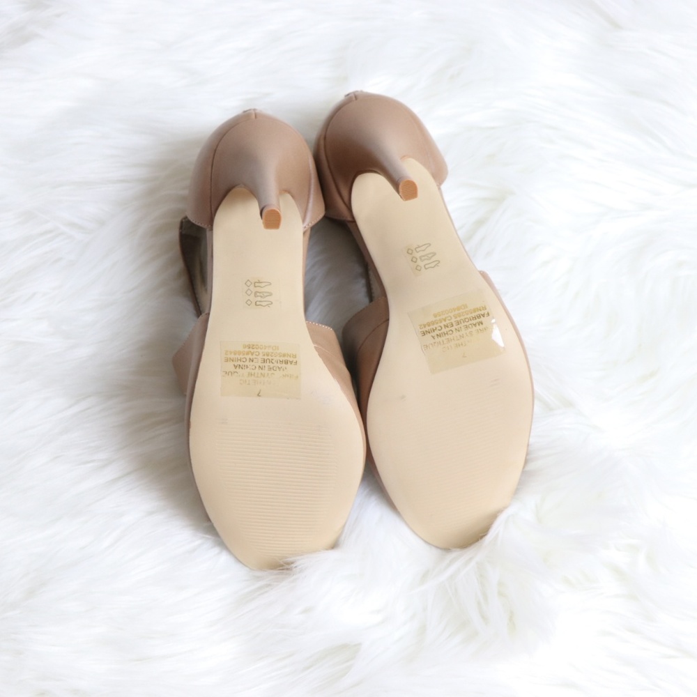 Express high heels - Picture 4 of 4